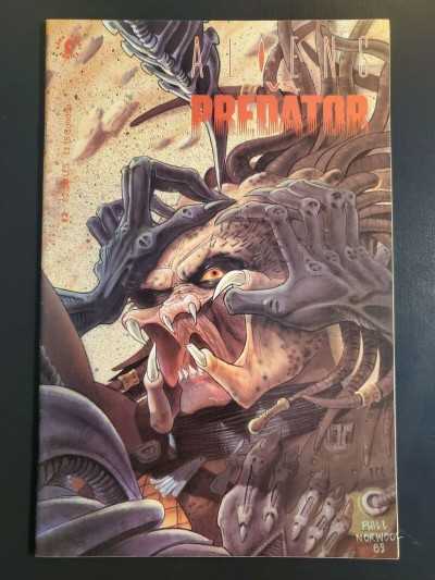 Aliens Vs. Predator 2 (1990) VF (8.0) Dark Horse Predator cover |