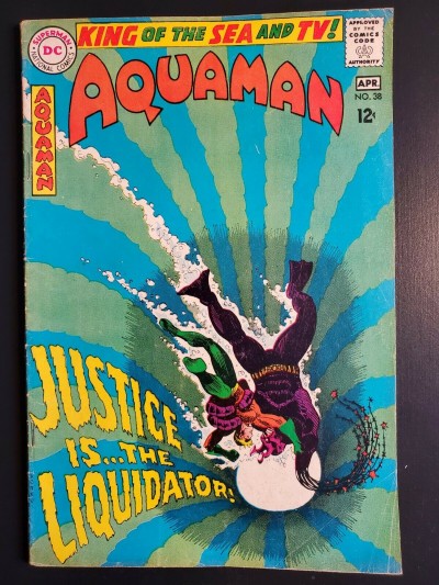 AQUAMAN #38 (1968) VG+ (4.5)  NICK CARDY COVER/ART |