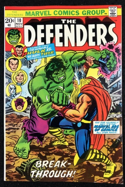 Defenders (1972) #10 VF+ (8.5) Classic Hulk vs Thor Battle Cover