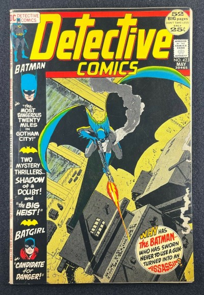 Detective Comics (1937) #423 VF- (7.5) Mike Kaluta Cover Batgirl Backup Story