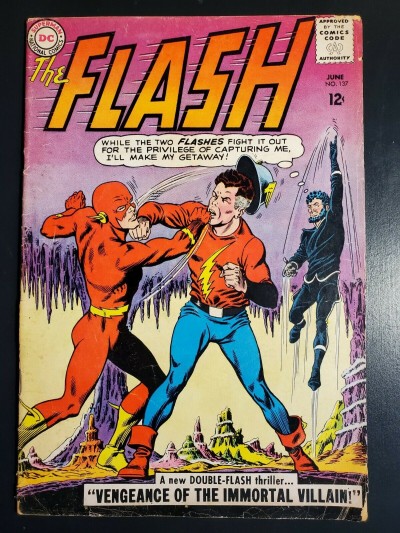Flash #137 (1963) G+ (2.5) 1st Silver Age Vandal Savage, Golden Age flash app. |
