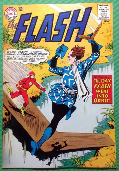 FLASH (1959) #148 FN+ (6.5) vs Boomerang