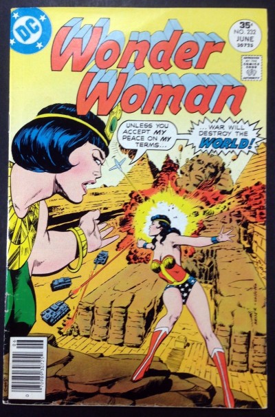 WONDER WOMAN (1942) #232 VG/FN (5.0)  new World War ll story pt 5 of 16