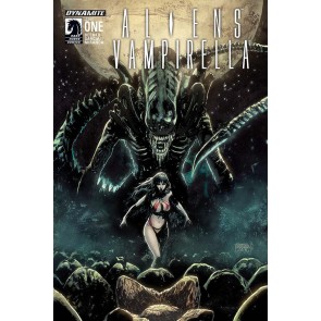 Aliens/Vampirella (2015) #1 of 6 VF/NM Gabriel Hardman Cover Dark Horse Cover