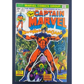 Captain Marvel (1968) #32 VG+ (4.5) Origin of Drax Jim Starlin Cover and Art