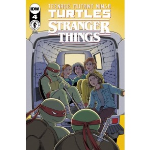 Teenage Mutant Ninja Turtles / Stranger Things (2023) #5 NM Woodall Cover C IDW