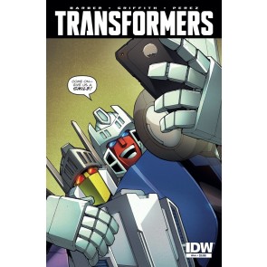 Transformers (2014) #44 NM Josh Perez Cover IDW