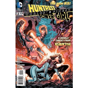 WORLD'S FINEST (2012) #2 NM HUNTRESS POWER GIRL THE NEW 52!